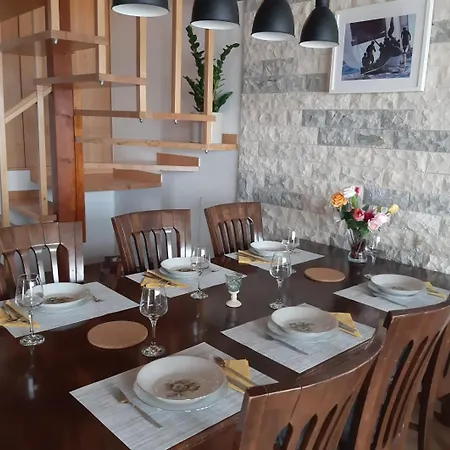 Apartamento Obiteljski Smjestaj 100 M2, App 4stars, Plaza, Jacuzzi